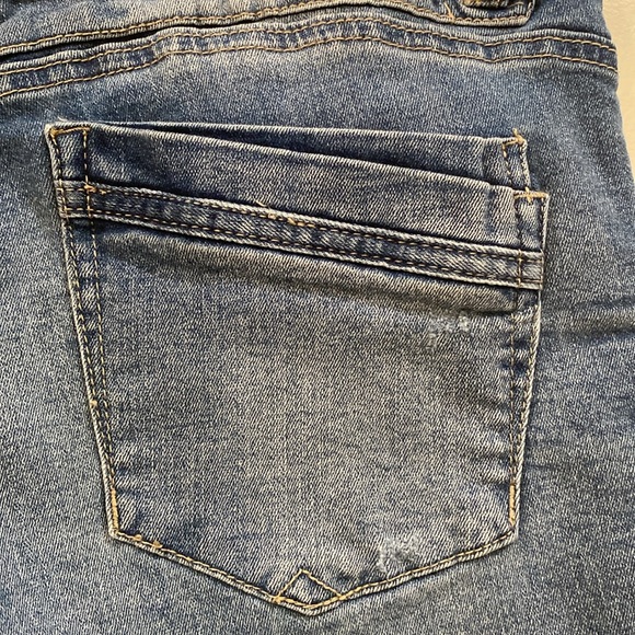 Democracy “Ab” Technology - Picture 5 of 9